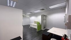 Burlington Square (D7), Office #575778161